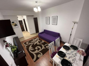 Cara Apartment 5 min walk to the train station